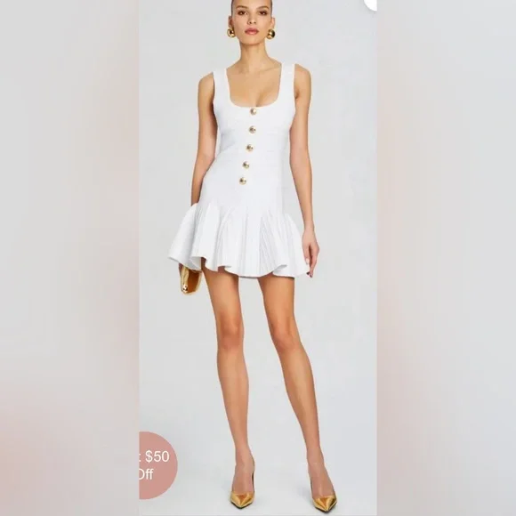 Elegant White Button-Front Dress - Picture 2 of 8